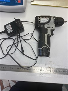 Шуруповерт Интерскол ДА-10/12В 890000761683