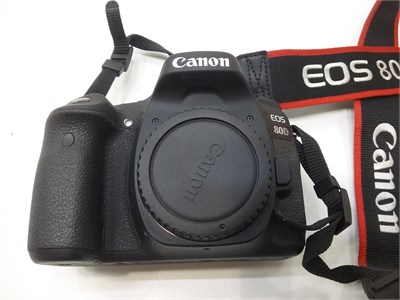 Фотоаппарат Canon EOS 80D body 890000777206