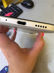 TECNO SPARK 8C 4/64 ГБ 890000777327