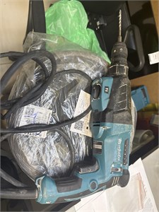 Перфоратор Makita HR2631FT 890000776889