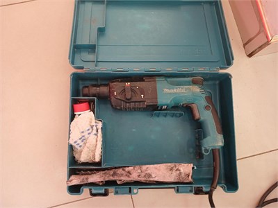 Makita HR2450 перфоратор 890000781033