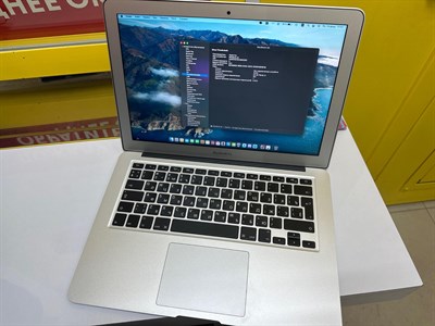 Apple MacBook Air (13-inch, 2017) 890000452949