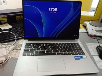 16" Ультрабук HONOR MagicBook X 16 Pro BRN-G56 (i5 13500H Iris Xe) 890000442200