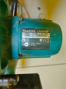 ТОРЦОВОЧНАЯ ПИЛА MAKITA LS1040F 890000489810