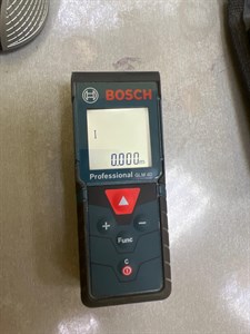 Лазерный дальномер Bosch GLM 40 Professional 890000461912