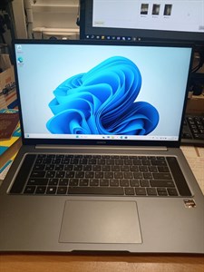 16.1" Ноутбук HONOR MagicBook 16 HYM-W56 (Ryzen 5 5600H) 890000510500