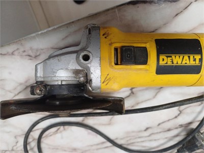 УШМ DeWALT DWE4113-KS 890000525024