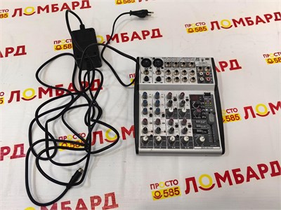 Микшерный пульт Behringer Eurorack UB1002FX 890000529310