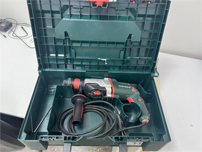 ПЕРФОРАТОР Metabo KHE 2660 Quick 890000500904