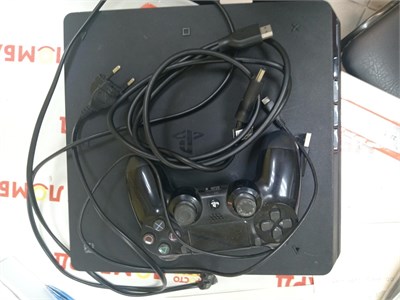 Игроая приставка Sony PlayStation 4 CUH-2008A Silm 500GB 890000532084