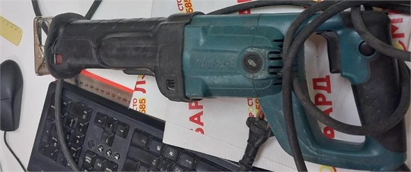 Сабельная Makita JR3050T 890000533302