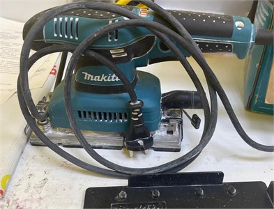 ПЛОСКОШЛИФОВАЛЬНАЯ МАШИНА MAKITA BO3711 890000540433