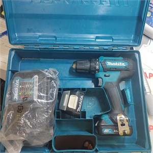 Аккумуляторная дрель-шуруповерт Makita DF333D 890000518112