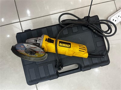 УШМ Dewalt DWE4151 890000550021