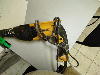 ПЕРФОРАТОР DEWALT D25133K 890000545197