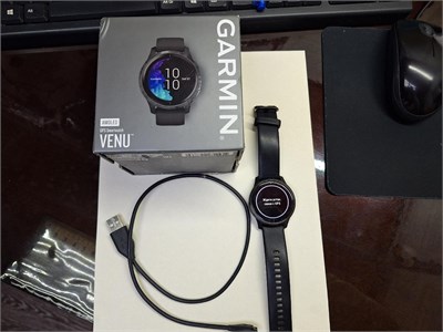 Спортивные часы Garmin Venu 890000560665