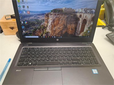 Ноутбук HP ZBook 15 G3/Core i5-6200U 890000561941