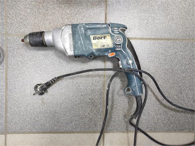 Дрель BORT 890000582041