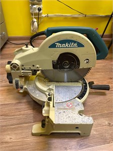 Торцовочная пила Makita LS 1040 890000583200