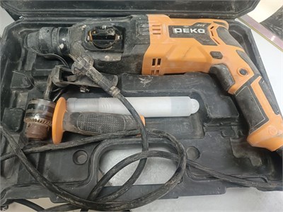 Перфоратор DEKO DKH950W 890000586067