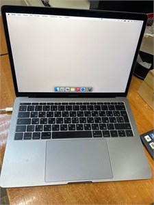 Ноутбук Apple MacBook Pro 13 (2017, два порта Thunderbolt 3) 16/256 ГБ 890000587180