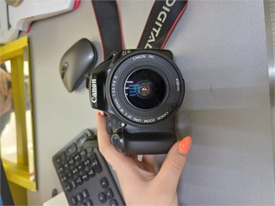 Фотоаппарат Canon EOS 1100D Kit EF-S 18-55mm 890000510487
