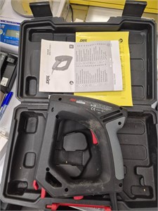 Электрический степлер SKIL F015 8200 01 890000594154