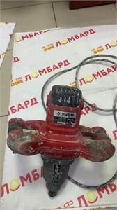 Строительный миксер Зубр МР-1050-1 890000595785