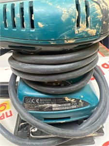 Шлифовальная машинка Makita BO4556 890000588719