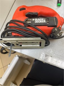 Электролобзик Black+Decker KS888E 890000597252