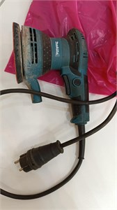 Эксцентриковая шлифмашина Makita BO5041 890000595853