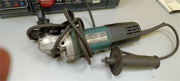 УШМ MAKITA 9558HNR 890000593742
