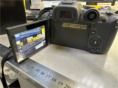 Фотоаппарат CANON EOS R7+ RF-S 18-150mm 890000602876