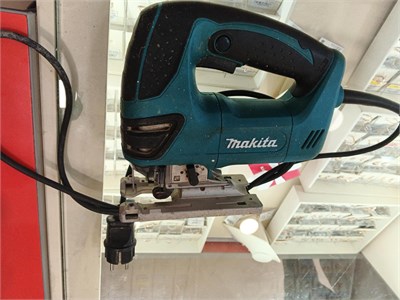 Электрический лобзик Makita 4350CT 890000602680