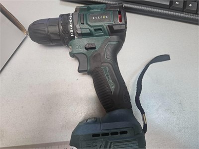 Дрель-шуруповерт ZITREK GREENPOWER 20 PRO 890000603630