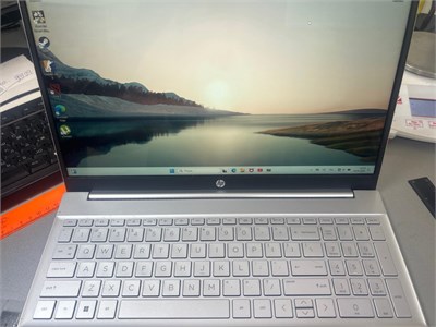 Ноутбук HP Pavilion 15-eg3055cl (i7 1355U MX550) 890000568240