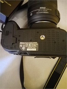 Фотоаппарат Nikon D5200 + объектив 18-55mm 890000606530