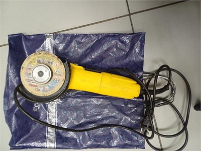 УШМ DeWALT DWE4119-KS 890000611804
