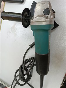 УШМ MAKITA 9558HN 890000609166