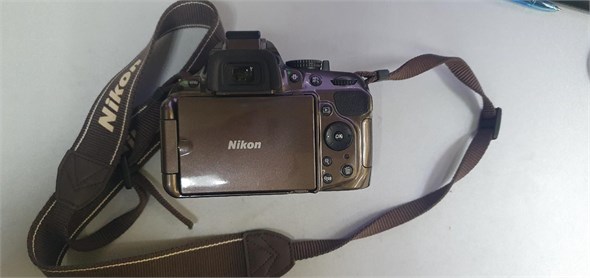 Фотоаппарат Nikon D5200 + объектив 18-55mm 890000615419