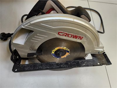 Циркулярка CROWN CT15210-235 890000616387