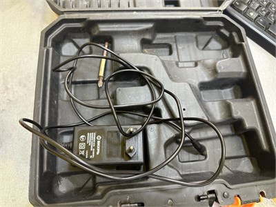 Дрель-шуруповерт Вихрь ДА-14,4Л-2К 890000613307