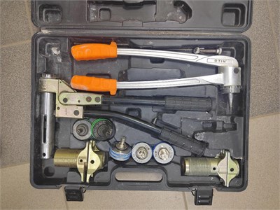 Ручной аксиальный пресс TIM FT1240C-18 890000569185