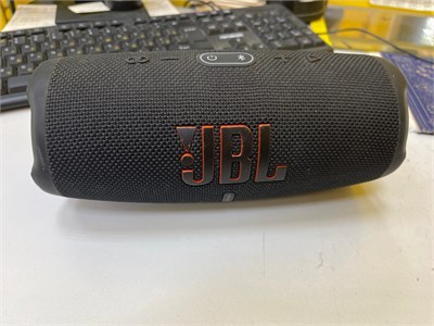 Портативная акустика JBL CHARGE 5 890000615255