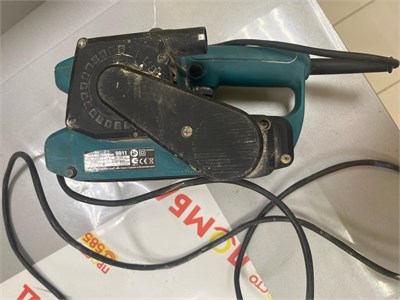 ЛЕНТОЧНАЯ ШЛИФМАШИНА MAKITA 9911 890000621007