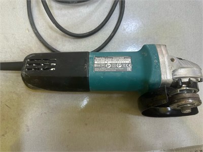 УШМ MAKITA 9558HNR 890000620113