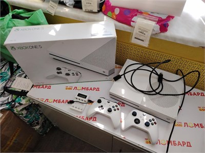Игровая приставка Microsoft XBOX One S (1681) 890000619666