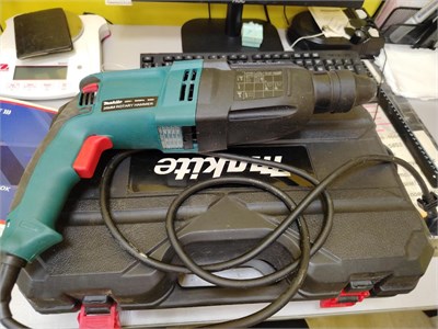 ПЕРФОРАТОР 920W 890000590074