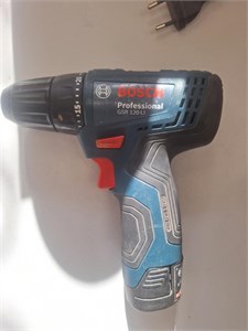 Дрель-шуруповерт Bosch GSR 120 Li 890000620228