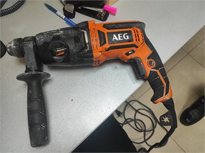 ПЕРФОРАТОР AEG KH 24 IE 890000626286